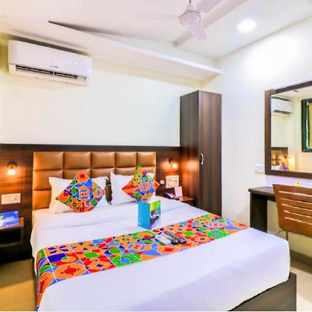 Fabhotel Galaxy Suite Bombay Exterior foto