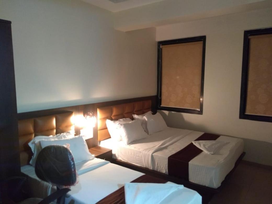 Fabhotel Galaxy Suite Bombay Exterior foto